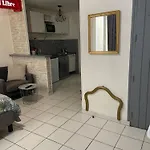 Triangle Arene Gare Maison Carree Placette Apartment *